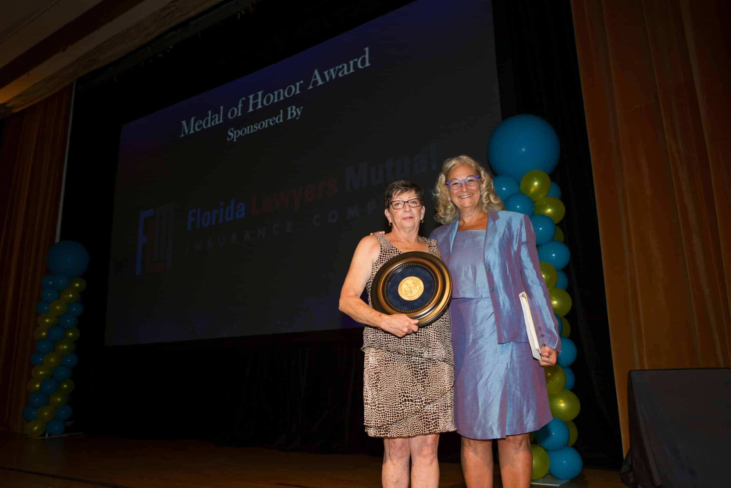 Awards 8516